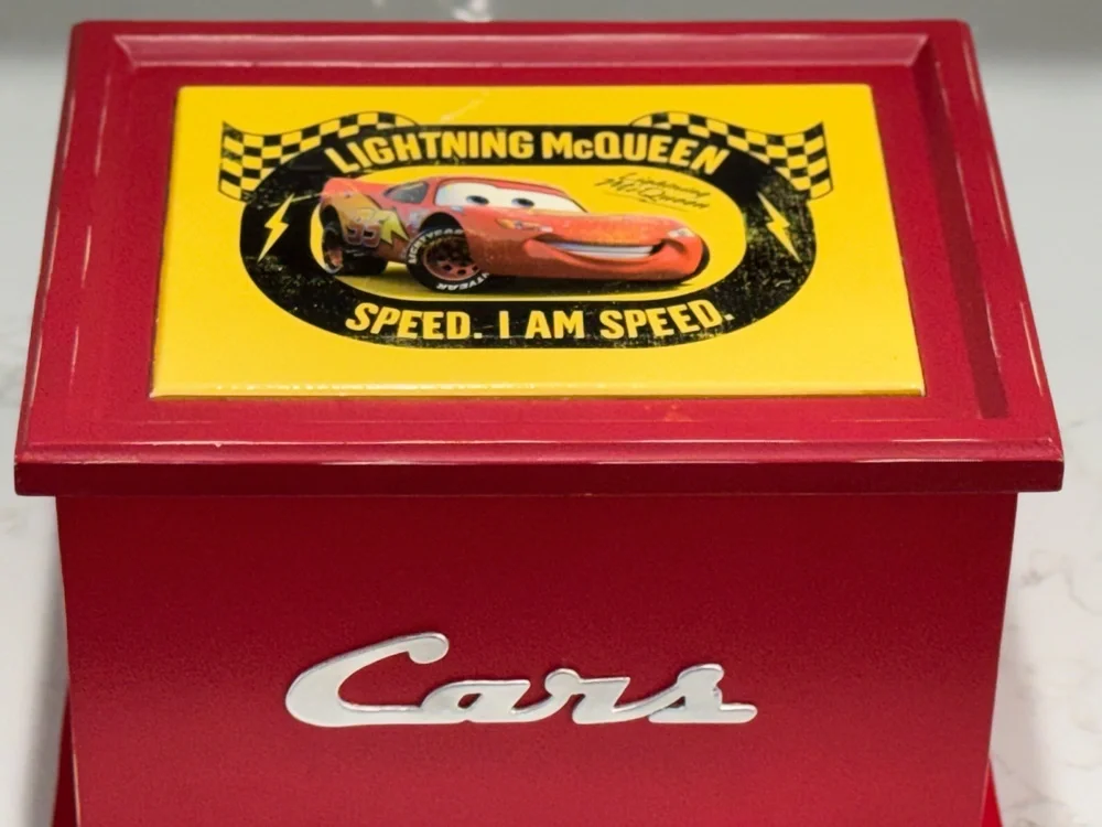 RARE Genuine Disney Pixar Cars Lightning McQueen Red Wooden Storage Chest Box